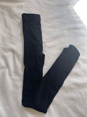 Black opaque tights